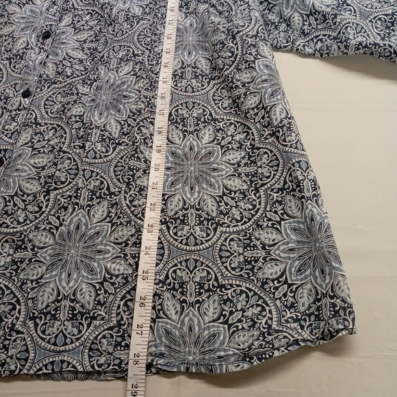 Croft & Borrow Womans top - Picture 7 of 9